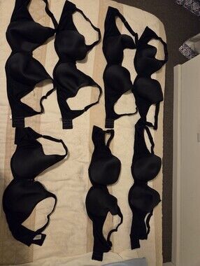 38DD Wacoal Black Smooth Molded Cup Full-Coverage T-shirt Bras - "Truely Loved"